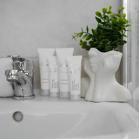 Appartamento Modern & Pet Friendly With Balcony By Renters Varsavia